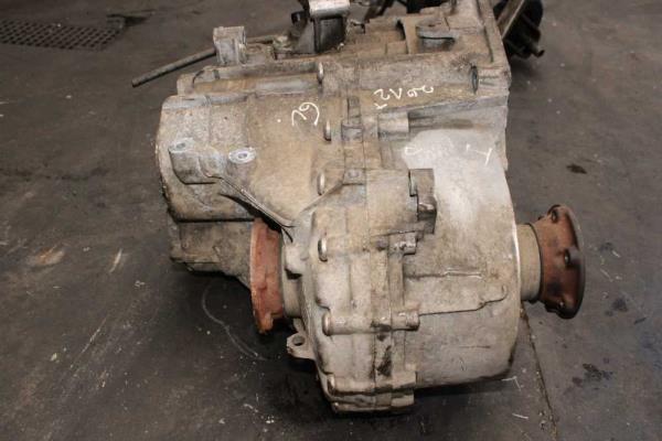 BOITE DE VITESSE MANUEL VW/AUDI/SEAT/SKODA...  2.0TDI CODE LNK ( 6VITESSES ) - Vue 4